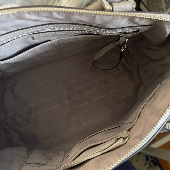 Michael Kors Elegant Gray Satchel